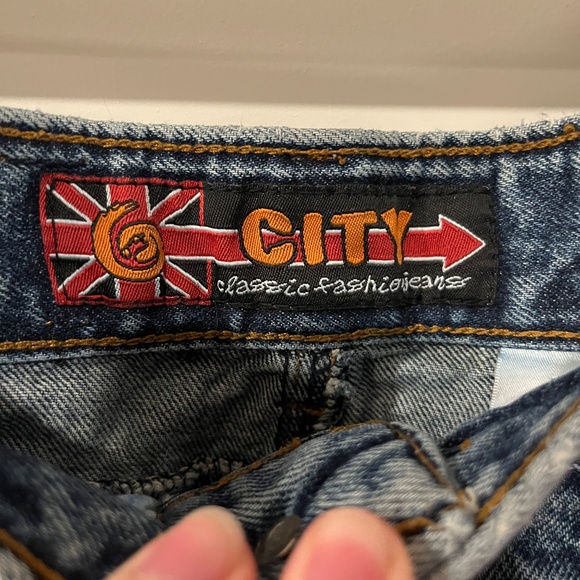 Y2K City Jeans Denim Skirt with Hardwear Details - Picture 3 of 7